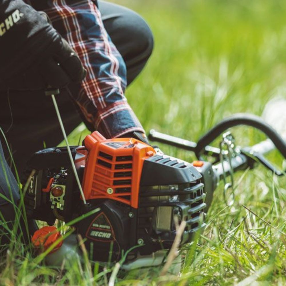 ECHO SRM-3021TES/L Petrol Grass Trimmer - Image 2