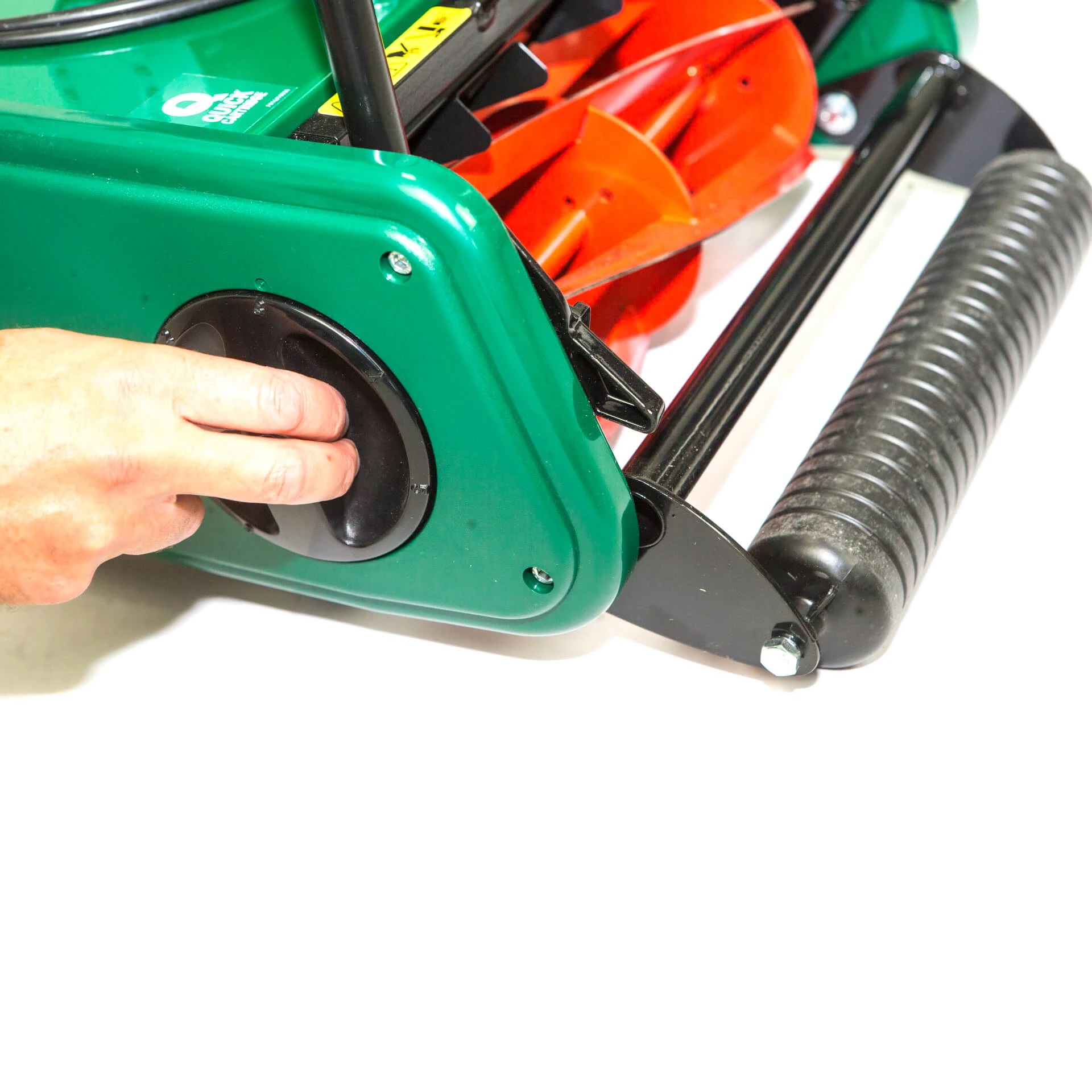 ALLETT LIBERTY 30 Cordless Cylinder Mower (Kit) - Image 5