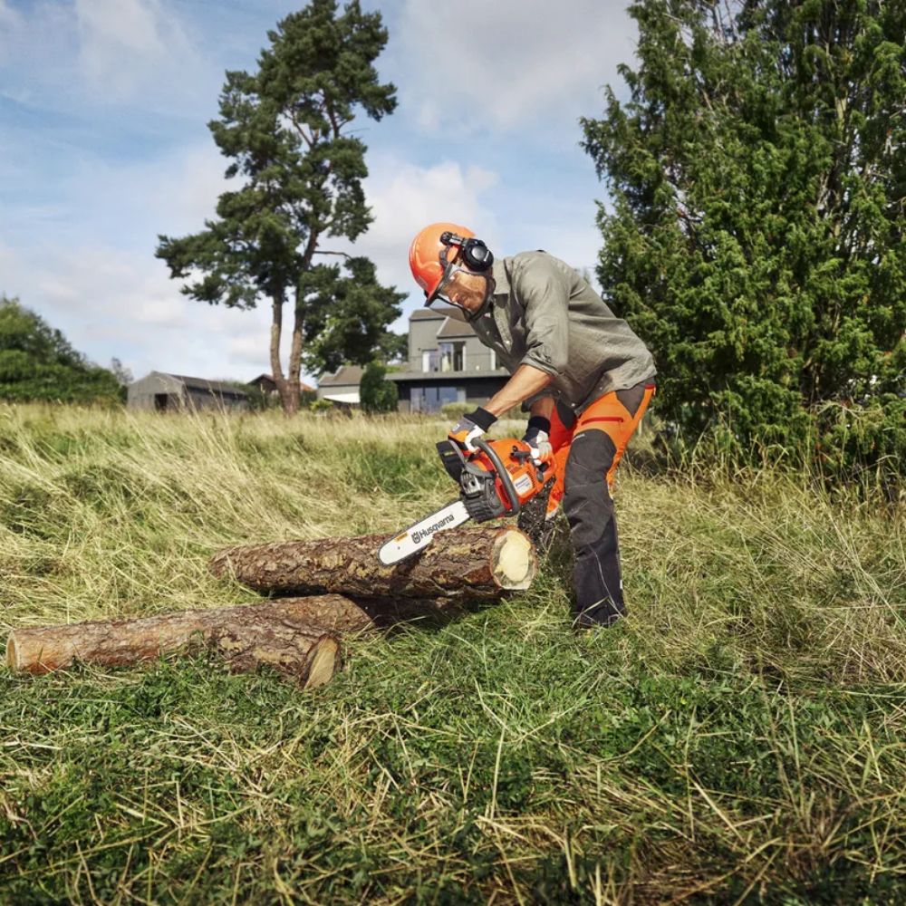 HUSQVARNA 435 II Petrol Chainsaw - Image 2