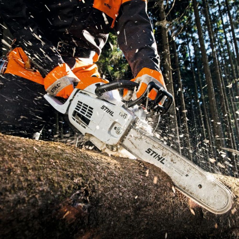 STIHL MS 201 C-M Petrol Chainsaw - Image 3