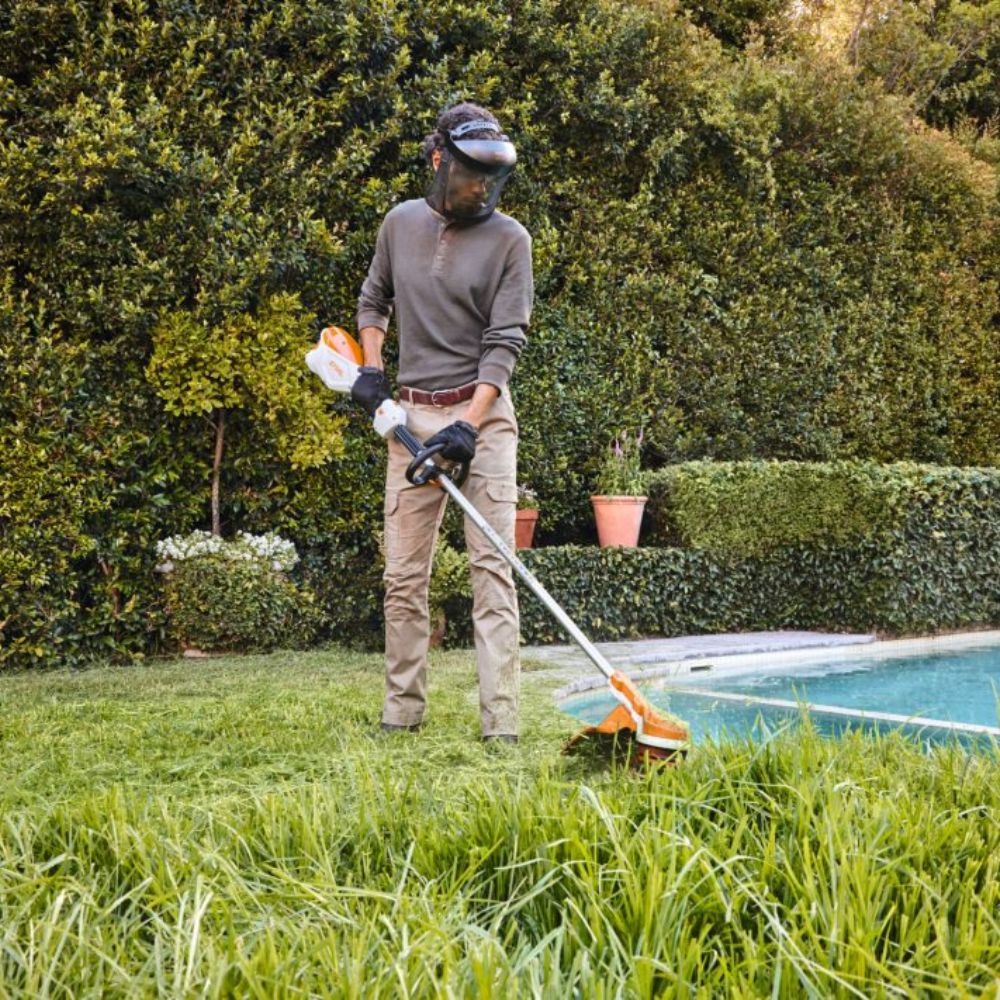 STIHL FSA 110 Cordless Brushcutter (Shell Only) - Image 5