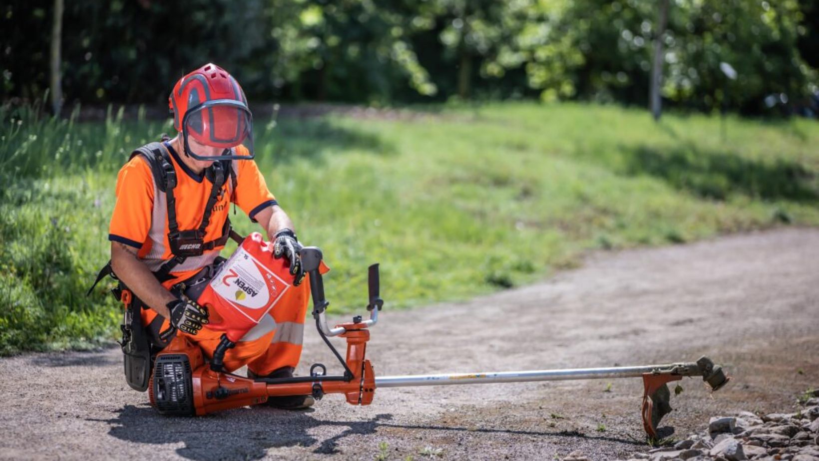 strimmer being serviced